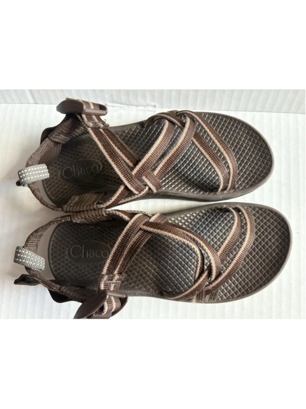 Chacos Z2 Youth Brown Floral Size 13 Adjustable Water Shoe Camp Outdoor